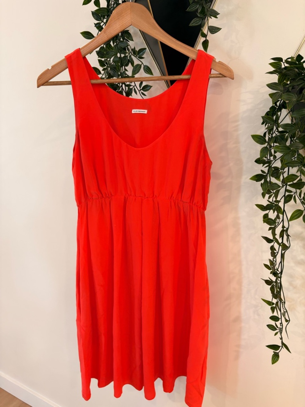 Club Monaco Red Sleeveless Midi Dress
